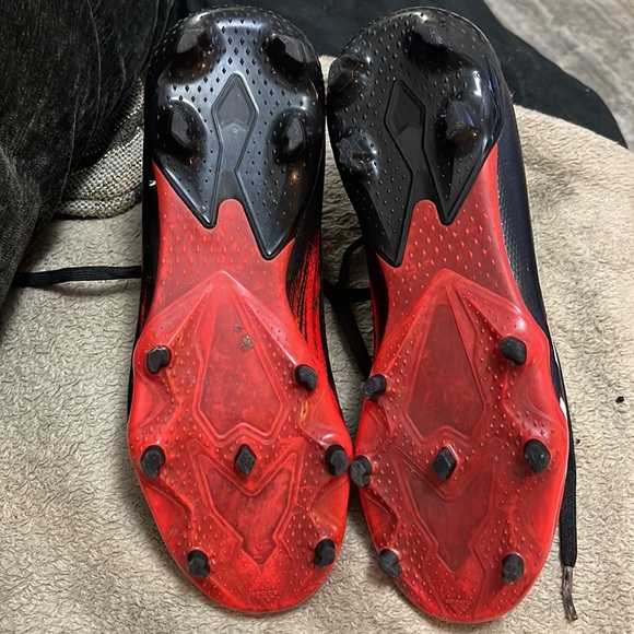 Adidas kids Predator 20.3 EF1930 Red Soccer Cleats Shoes Size 4 - Picture 5 of 5